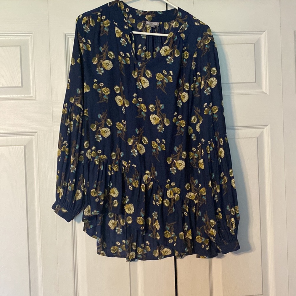 Woman’s blouse